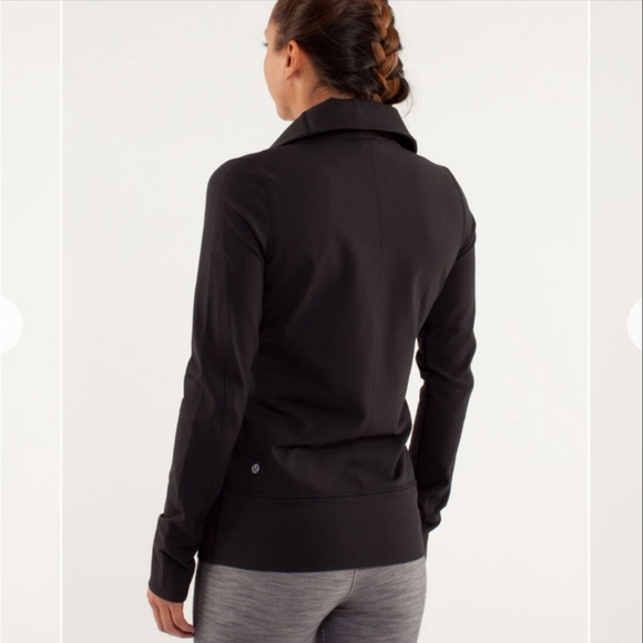 Lululemon Yoga Jacket Size:8 - Picture 5 of 10